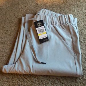 NWT women’s under armour lounge pants